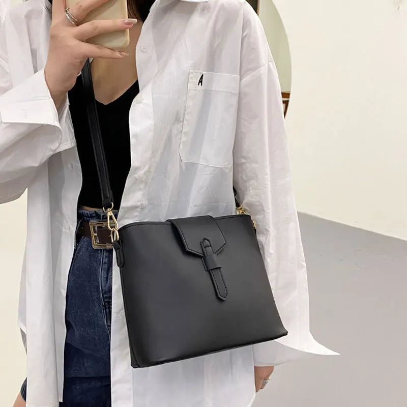Large Capacity Women's Bucket Bag PU Leather Shoulder Bag Crossbody