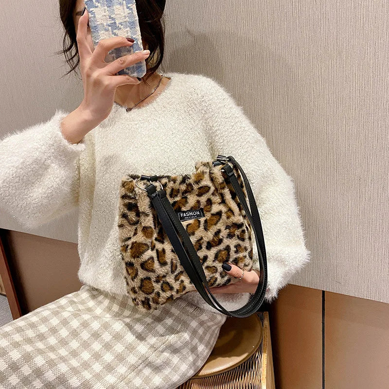 Leopard Crossbody Handbag Plush Shoulder Bag for Women