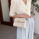 Daisy Flower Pattern Beach Messenger Bag