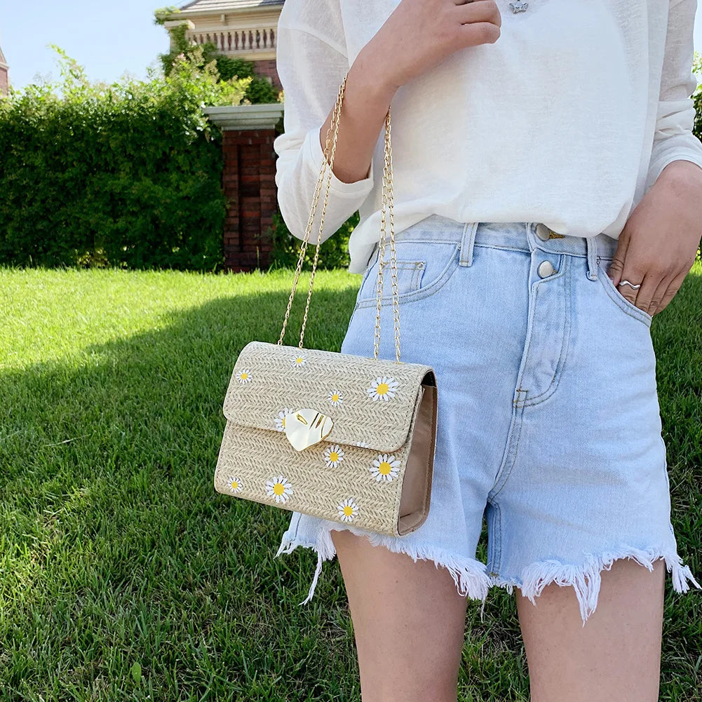 Daisy Flower Pattern Beach Messenger Bag