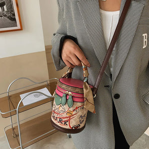 Cartoon Tote Bag Bear Graffiti Bucket Bags for Women