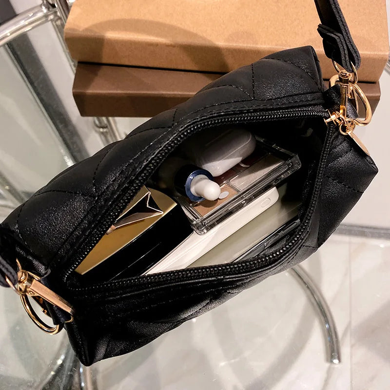Embroidered Bag Rhombic Chain Shoulder Messenger Bag