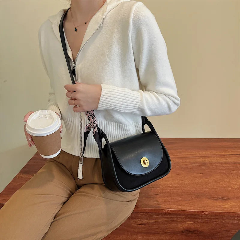 Casual Party Lock Shoulder Bag