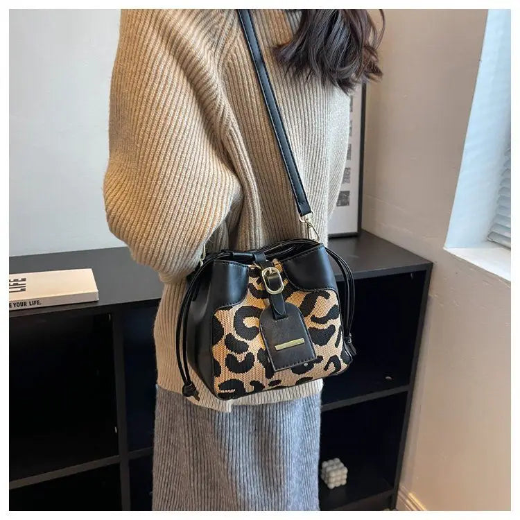 Leopard Pattern Bucket Bag for Office Lady