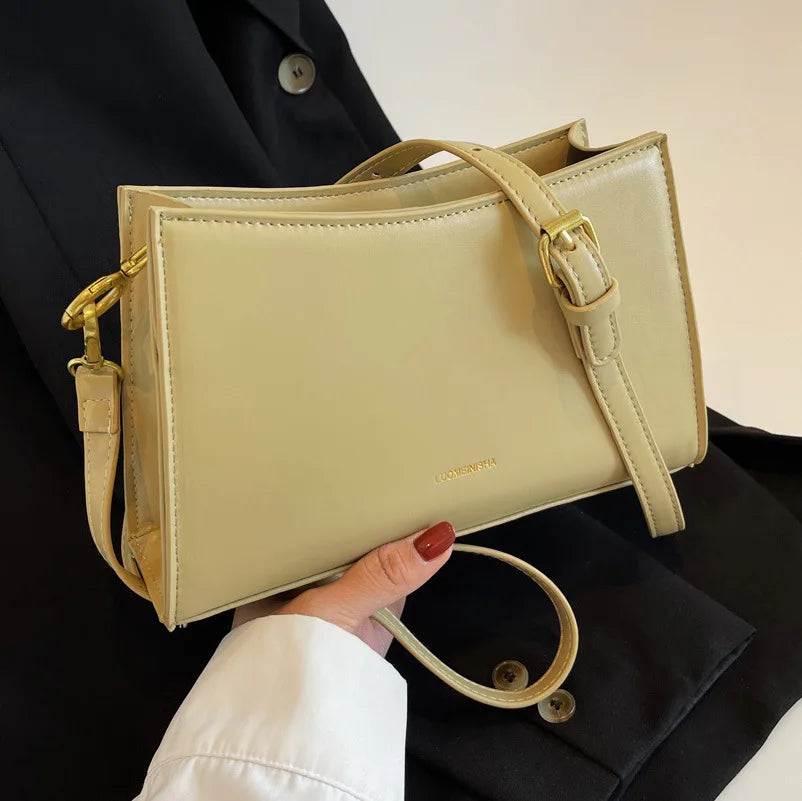 Casual High-quality Shoulder Bag All-match Messenger Bag