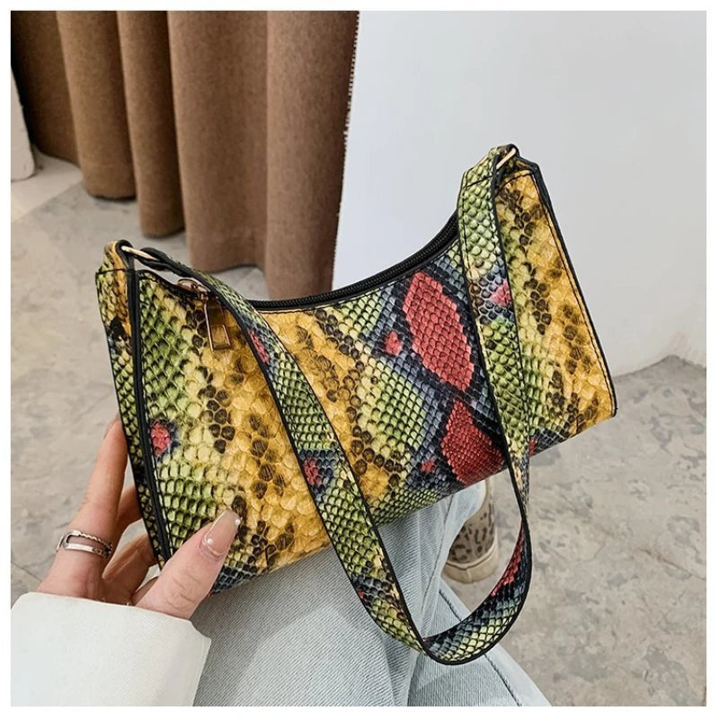 PU Snakeskin Pattern Zipper Handbags for Women