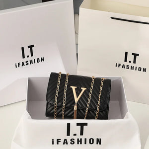 Rhombus Chain Ladies Bag Small Messenger Bag V Letter Tassel Crossbody