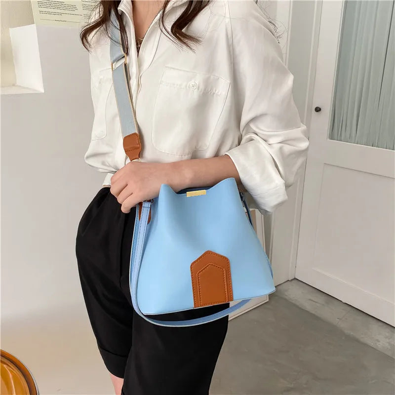 Retro Women's Bag with Wide Shoulder Strap