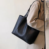 Fashionable Winter Shoulder Bags High Capacity For Work Big Pockets Daily Casual
