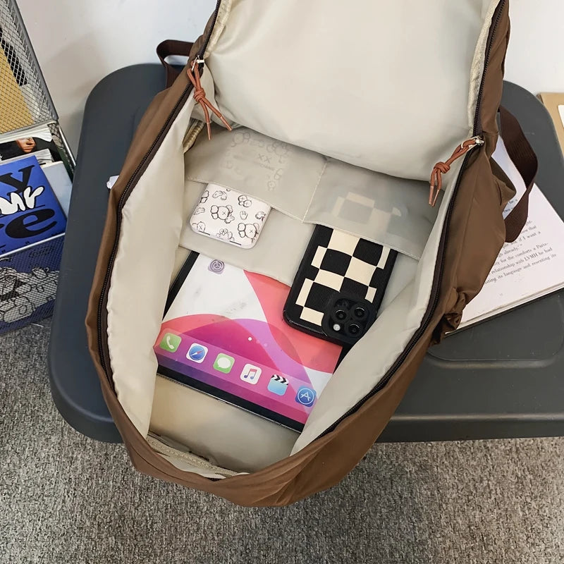 Large Capacity Student Backpack Casual Woman Travel Rucksack