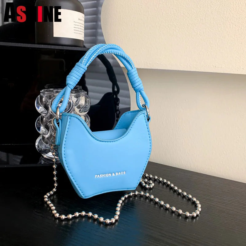 ASHINE Small U-Shaped Shoulder Handbag with Beaded Chains