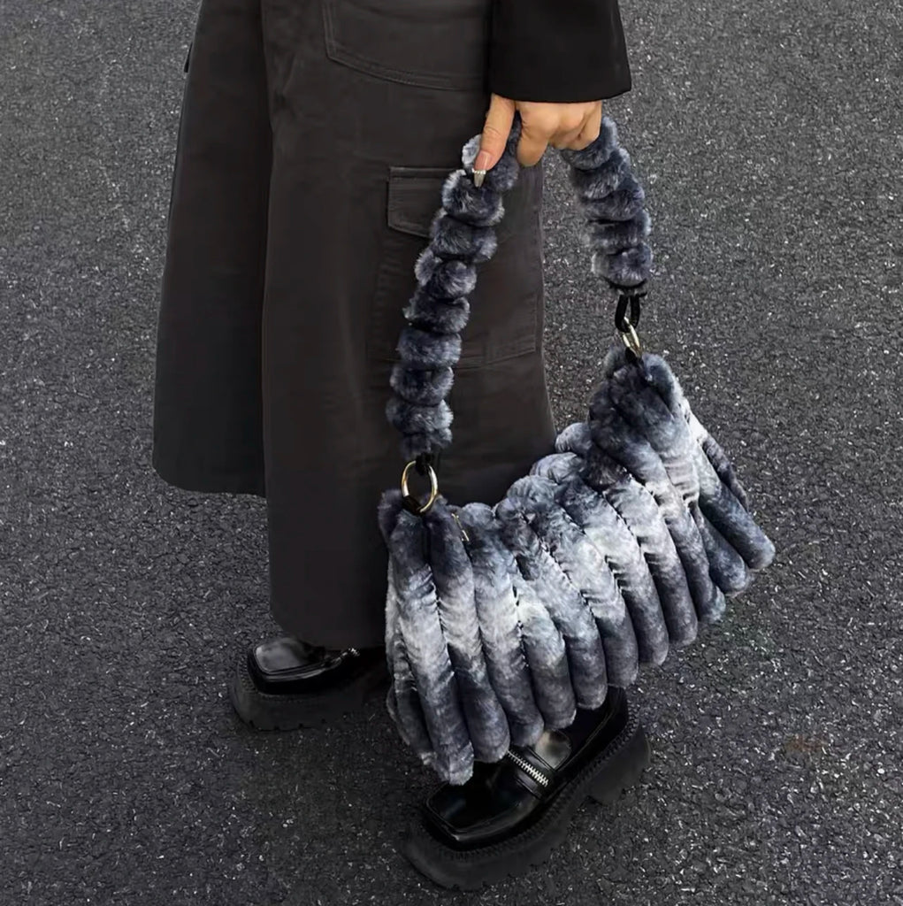 Gradient Plush Shoulder Bag Large Capacity Handbag