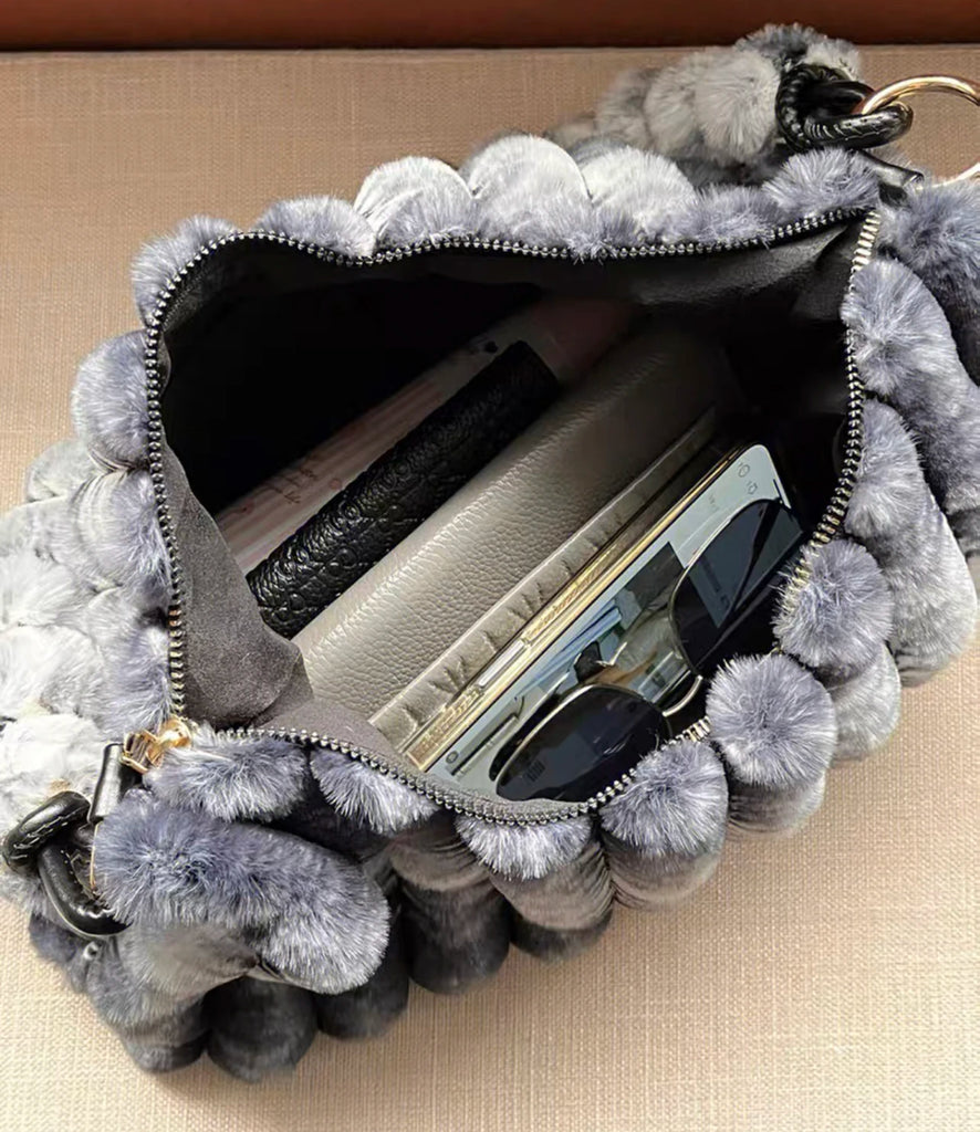 Gradient Plush Shoulder Bag Large Capacity Handbag