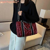Fall Winter Quilted Shoulder Handbag Large Capacity Portable Travel Crossbody