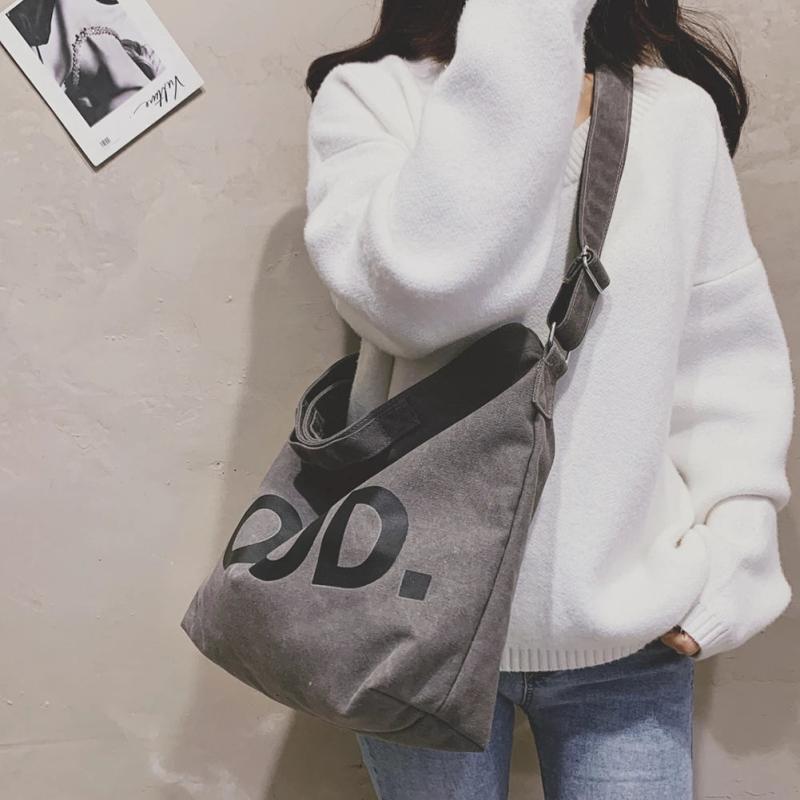 Casual Women's Shoulder Bags Retro Letter Printed Crossbody Bags