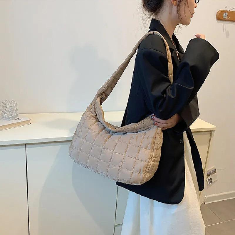 Casual Ladies Tote Shoulder Bag with Embroidery Thread Handbags for Women