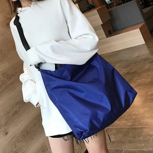 Casual Shoulder Bag Women Large-Capacity Crossbody Waterproof Travel Messenger B