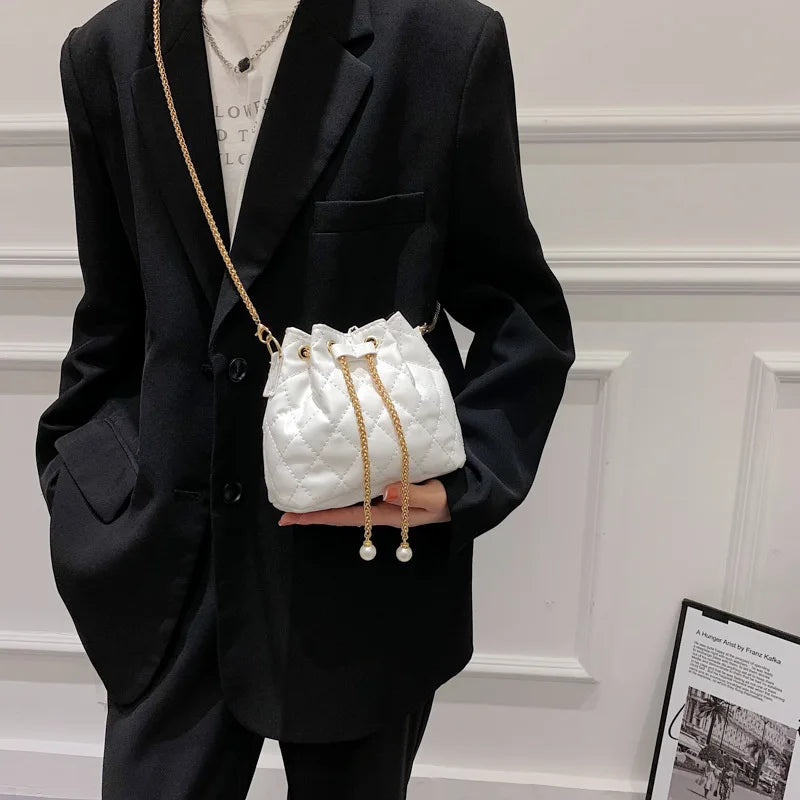 Small Clutch Bag Chain Drawstring Bucket Bags for Women Padded Pattern Female