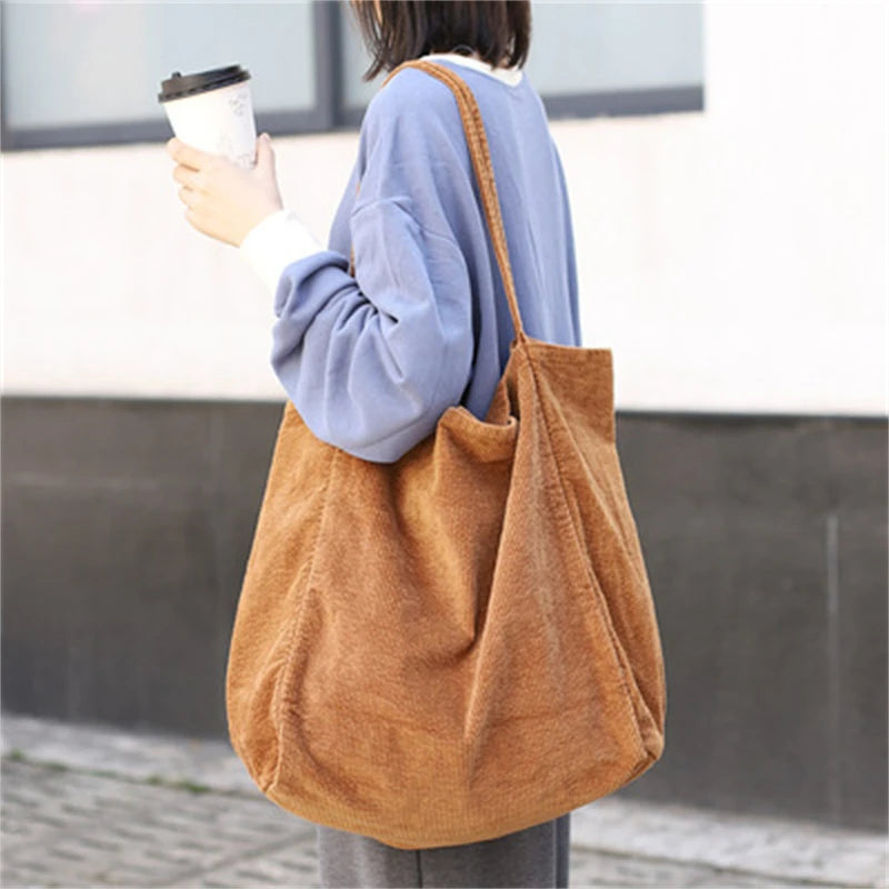 Casual Large Capacity Shoulder Bag Retro Literary Handbag for Women