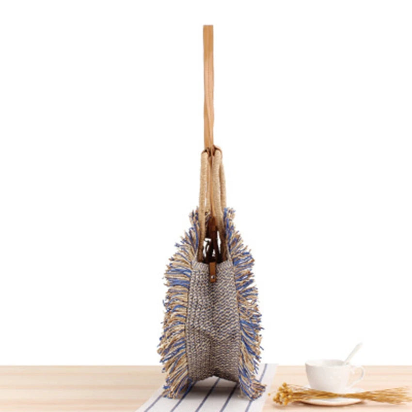 British Portable Tassel Straw Bag Hand Ladle Shoulder Travel Vacation Bag