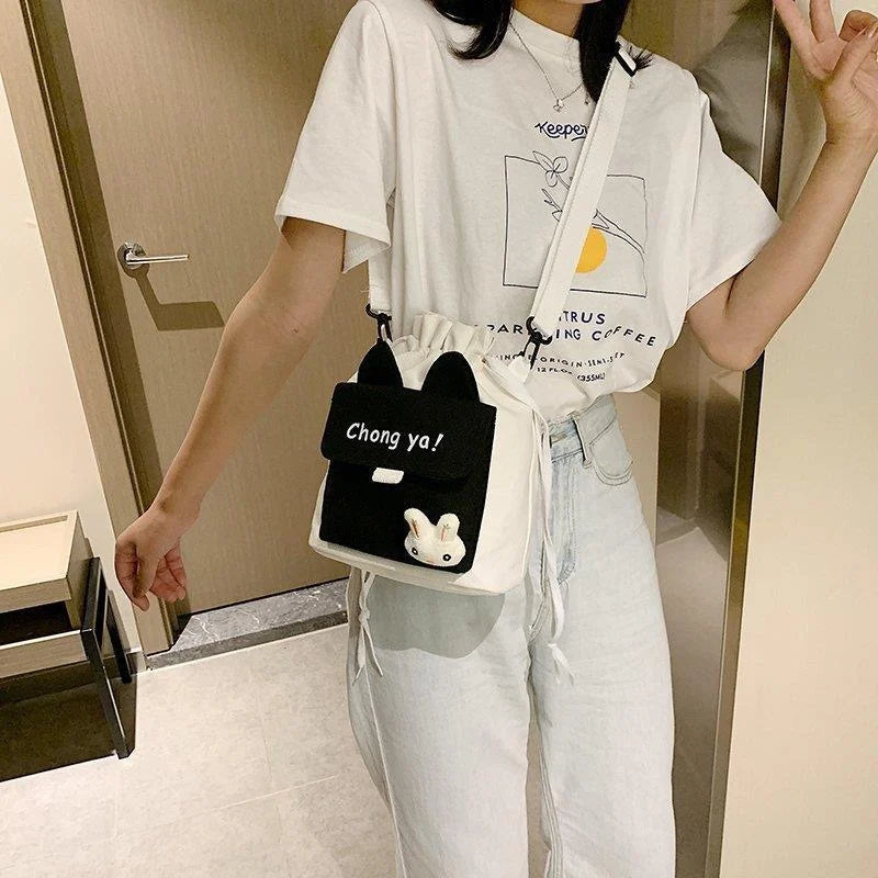 Cartoon Girl Shoulder Bag Young Student Tote Bag