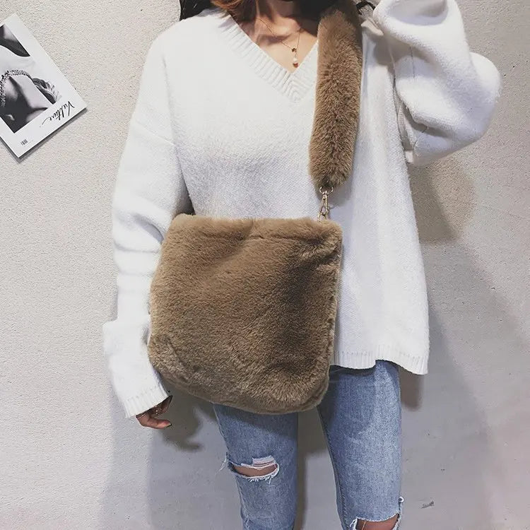 Faux Fur Women's Shoulder Bag Plush Handbag Bucket Sling Messenger