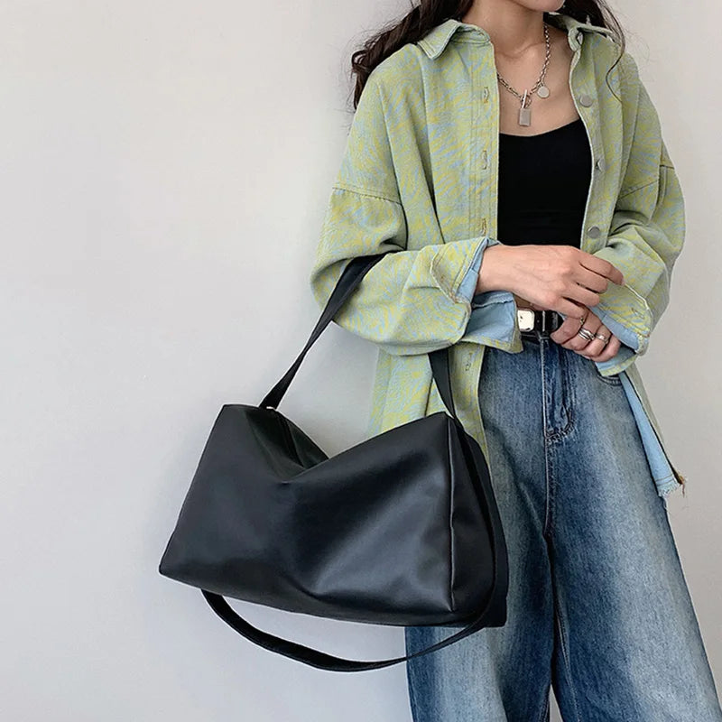 Women's Large Capacity Shoulder Bag Waterproof PU Leather