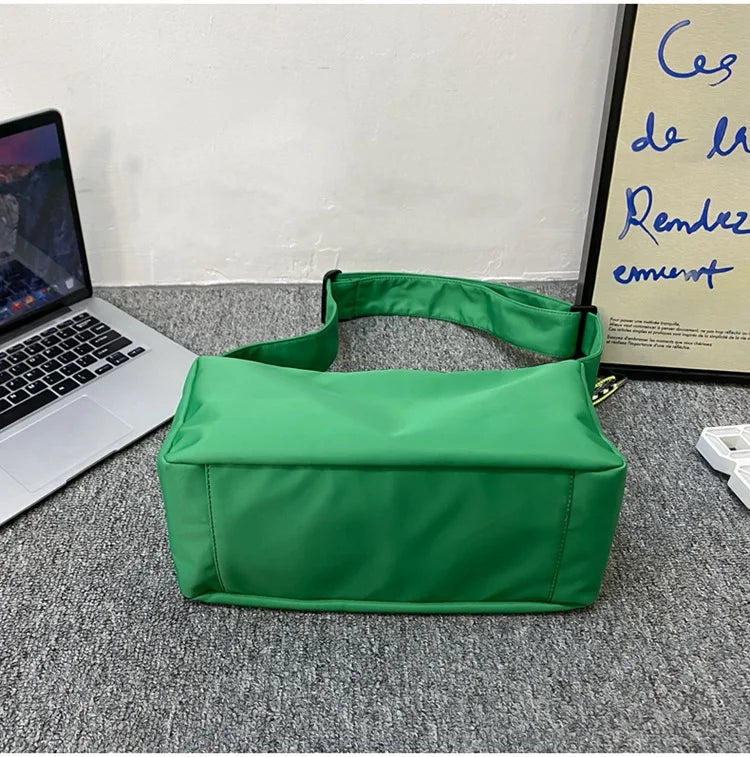Casual Nylon Crossbody Bag Wide Strap High Capacity Female Purse Messenger Bag