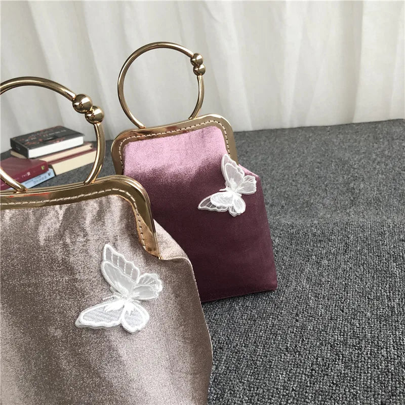 Classic Flowers Vintage Shell Lock Bag Women's Handbags
