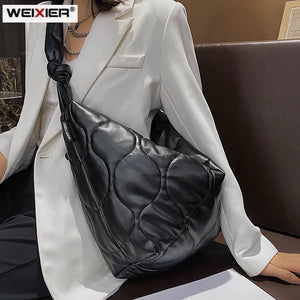 Chic Women's Leather Shoulder Bag