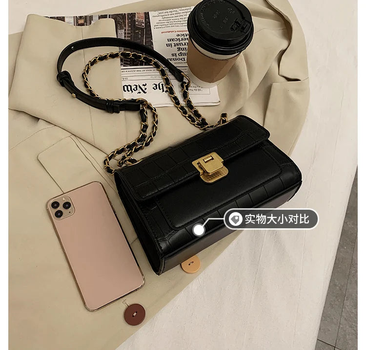 Crocodile Pattern Retro Bag Chain Messenger Bag