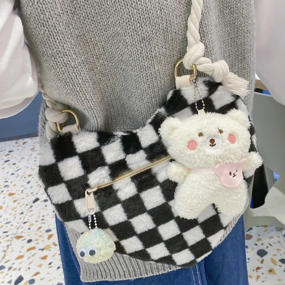 Checkered Pattern Crossbody Bag Plush Love Shape Handbag Soft Fluffy