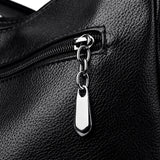 Elegant Crossbody Bag for Women in PU Leather