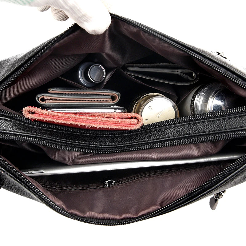 Elegant Crossbody Bag for Women in PU Leather