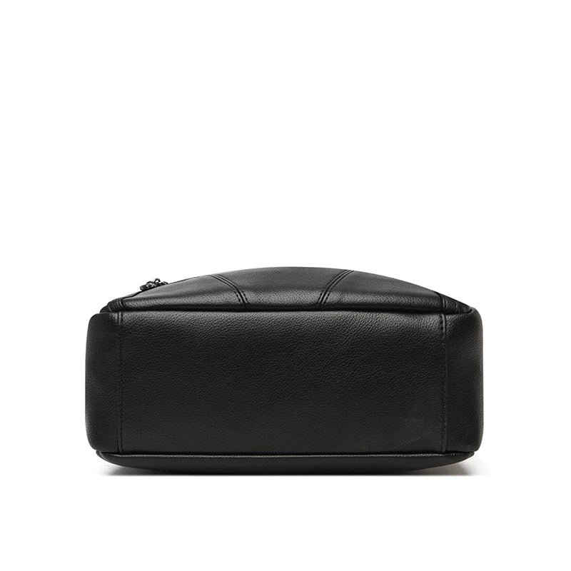 Elegant Crossbody Bag for Women in PU Leather