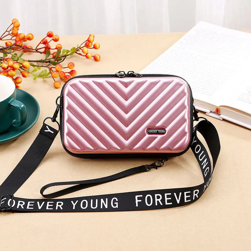 Diamond Lattice Women Shoulder Bag Wide Strap Mini Crossbody Cell Phone Bag