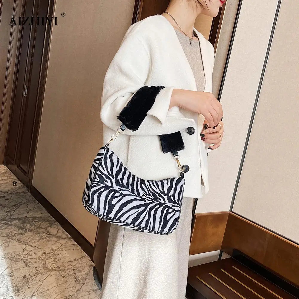 Animal Pattern Handbag Women Shoulder Top-handle Bag Plush Handle Underarm Purse