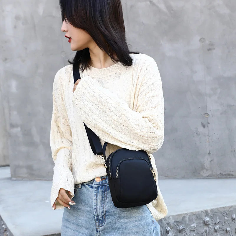 Casual Cross Bag Lightweight Nylon Shoulder Bag
