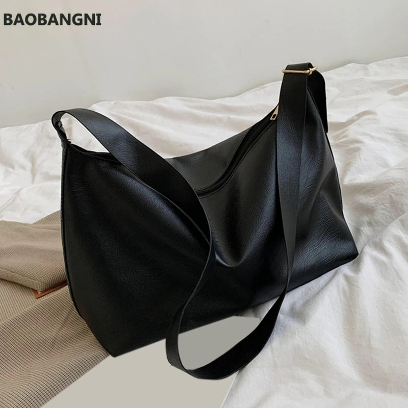 Casual Solid Large Capacity Shoulder Bag for Ladies
