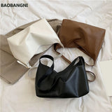 Casual Solid Large Capacity Shoulder Bag for Ladies