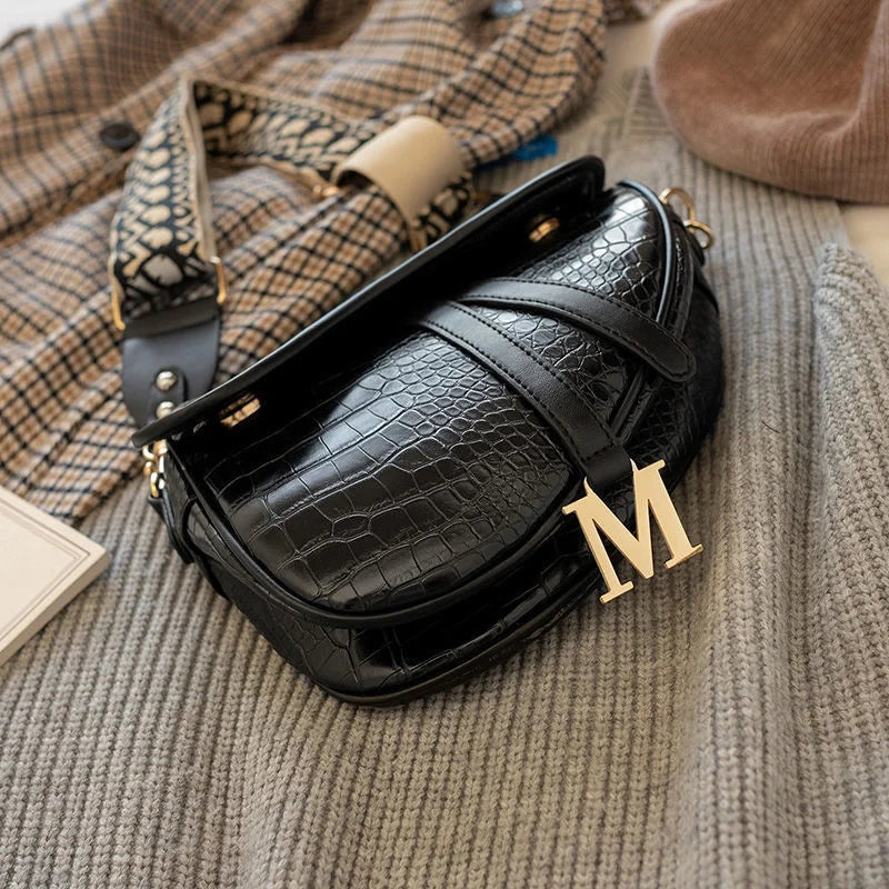 Women's Crossbody Saddle Bag with Shoulder Handle