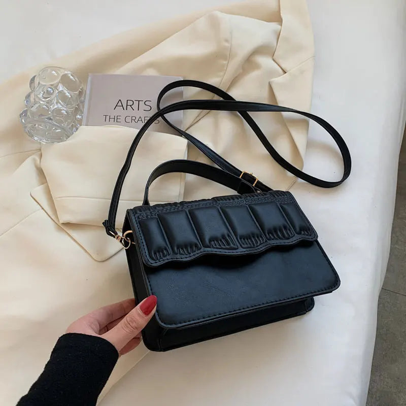 Solid Shoulder Bag for Women Pleated Style Crossbody Chain Purse