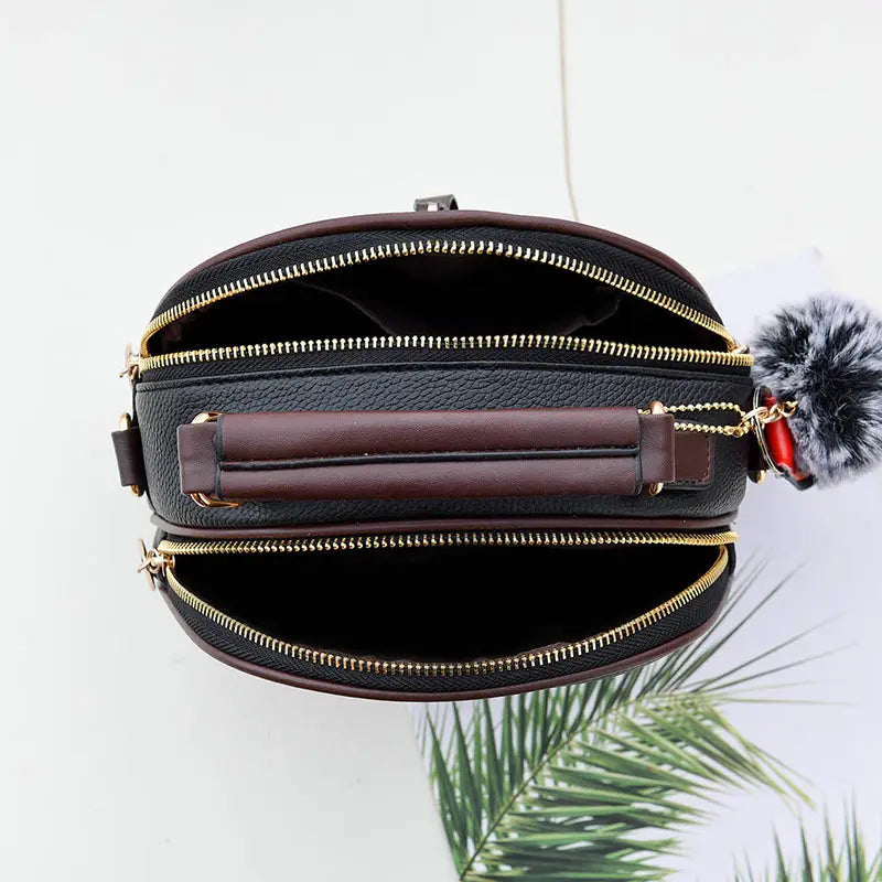 Personality Girl Leather Messenger Bag