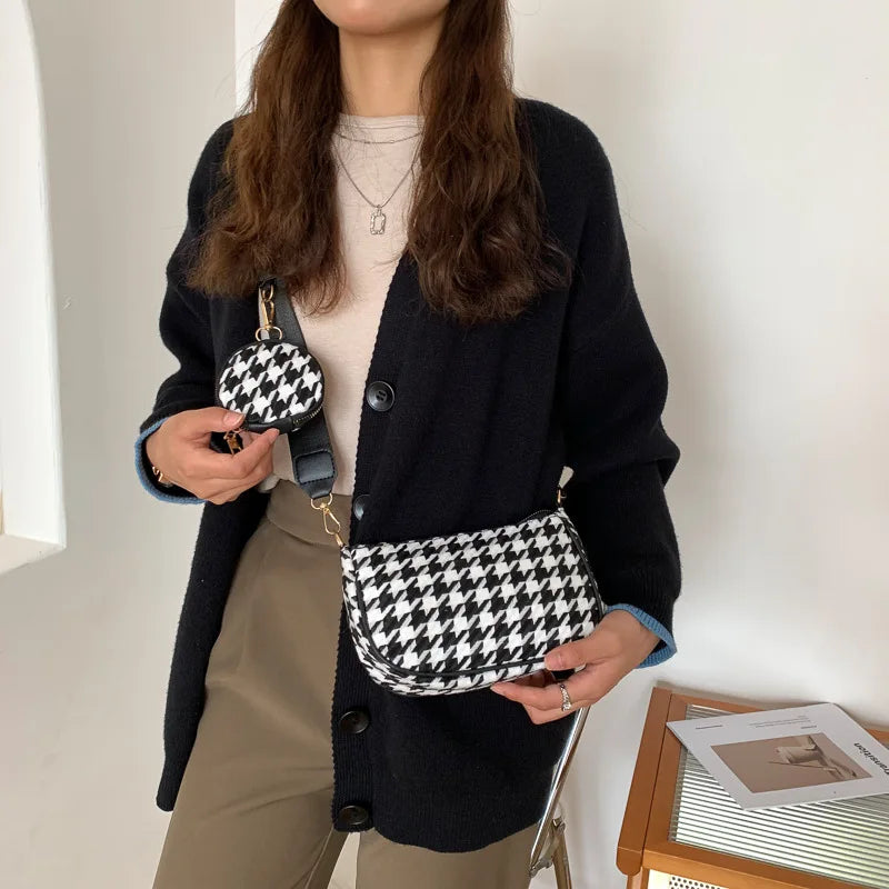 Vintage Plaid Printing Shoulder Bags with Mini Round Purse Pendant