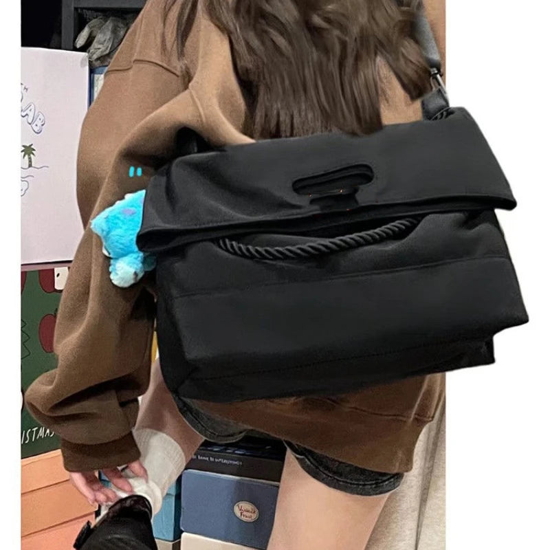 Foufurieux Square Shoulder Bag Retro Foldable Underarm Hobo Purse