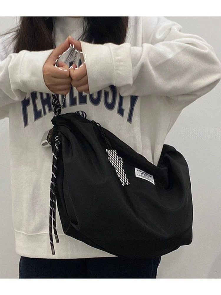 Foufurieux Waterproof Crossbody Bag