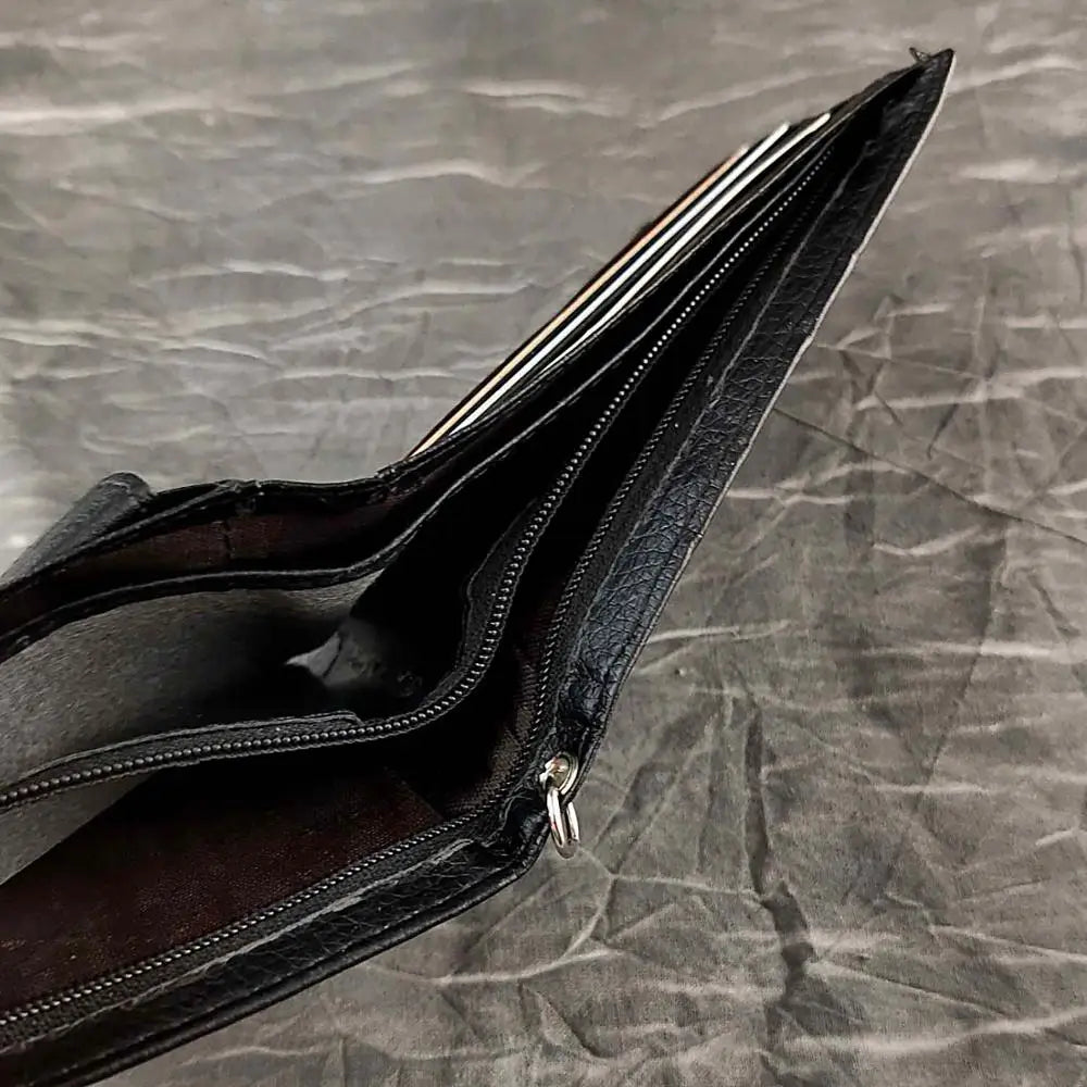 Slim Bifold Wallet w/ Gunmetal Chain