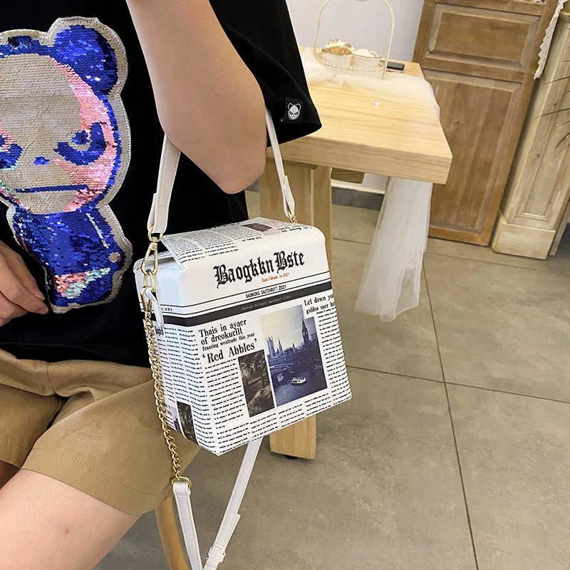 Graffiti Shoulder Bag Letter Newspaper Chain Crossbody Handbag Satchels