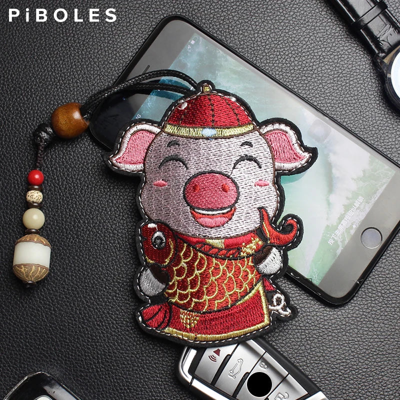 Leather Key Holder Pig Smart Key Chain Pull-Type Housekeeper Keys Ring