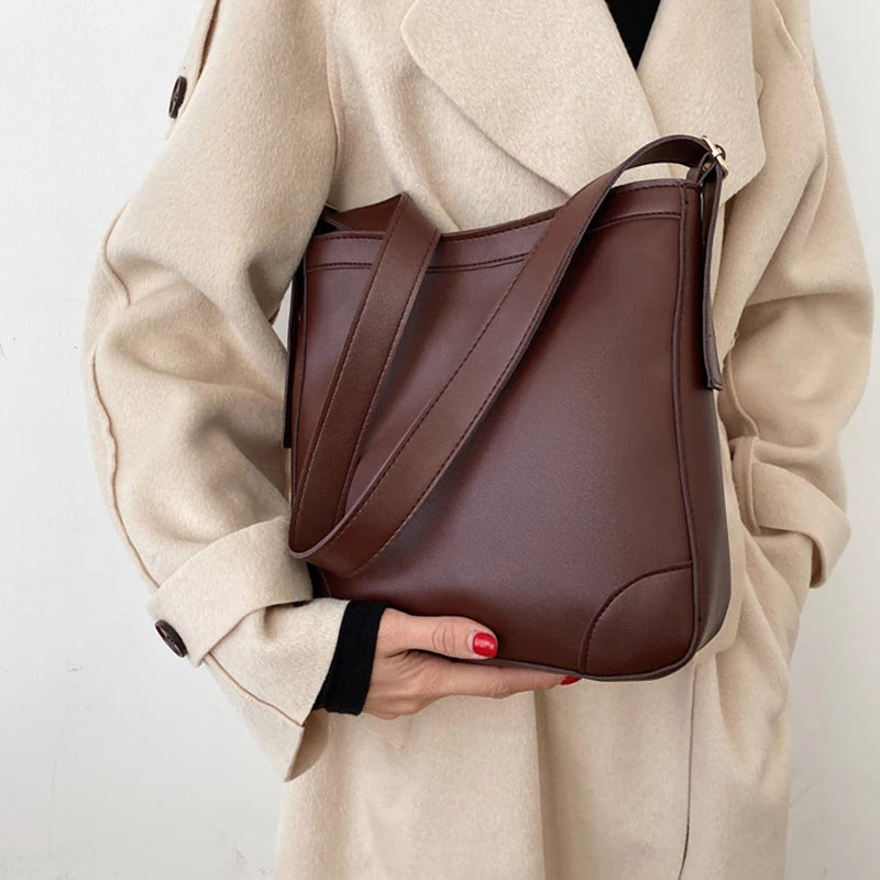 High Capacity PU Leather Crossbody Bags For Women Casual Bucket Bags